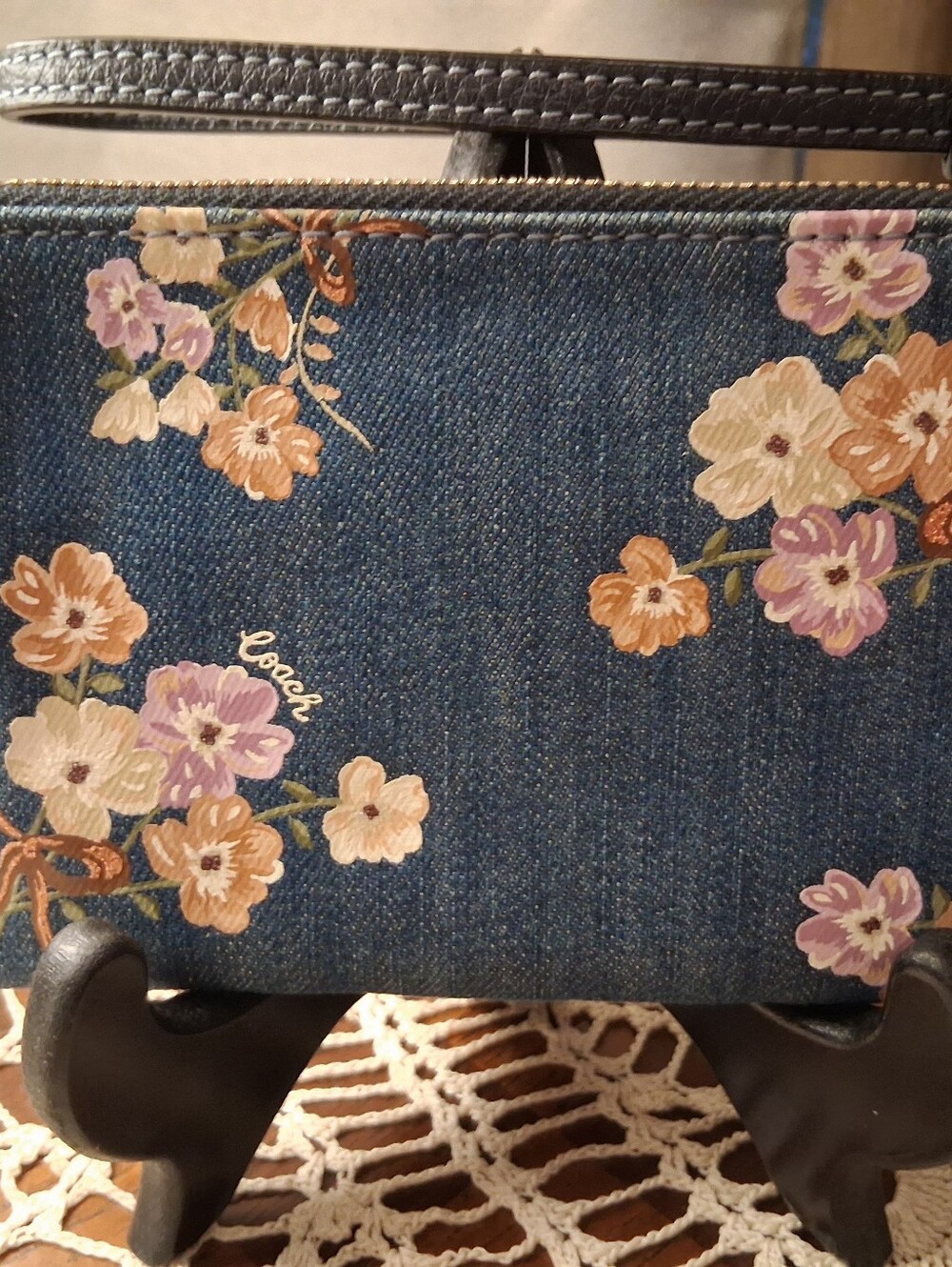 Coach Denim Floral Zip Wristlet - Blue with Pink & Tan Flowers - Picture 3 of 5